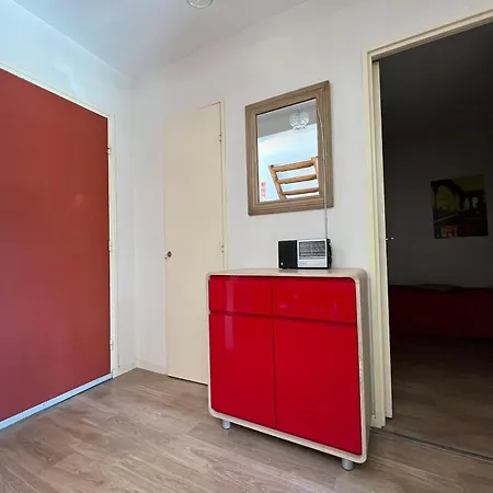 T2 Duplex A Avec Parc Privatif Arbore En Centre-ville - Fr-1-165a-38
