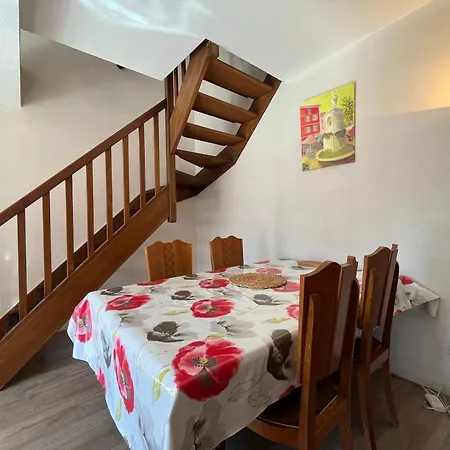 T2 Duplex A Avec Parc Privatif Arbore En Centre-ville - Fr-1-165a-38 Barcelonnette